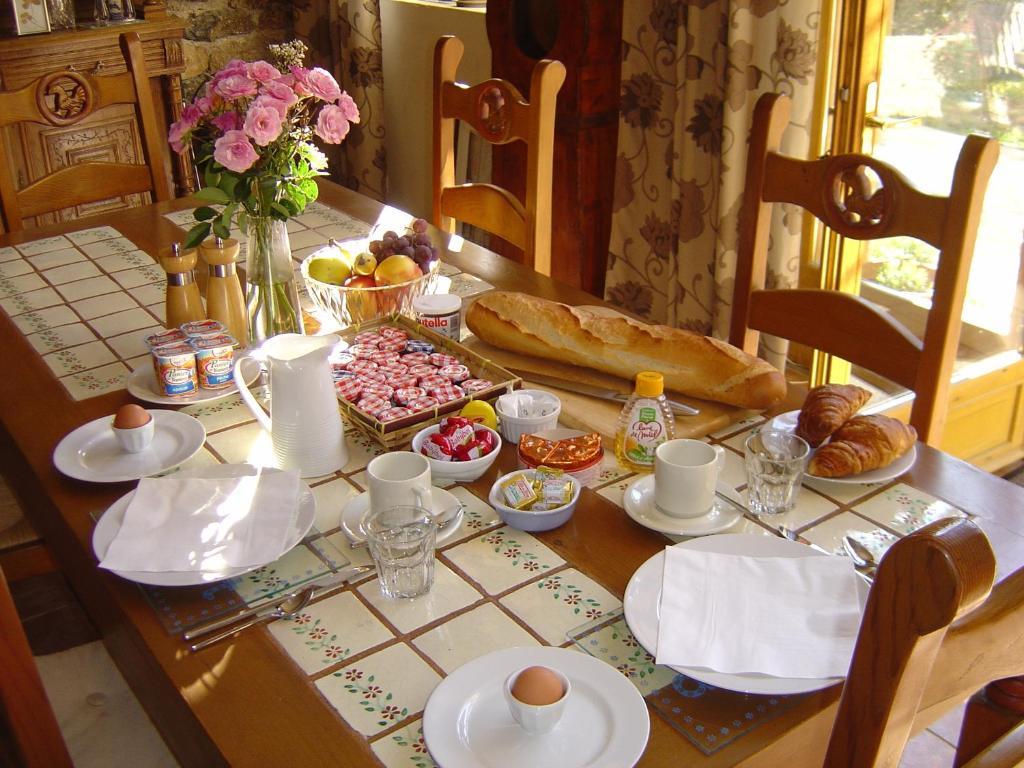 Aux Quatre Saisons Axat Bed and Breakfast Εξωτερικό φωτογραφία