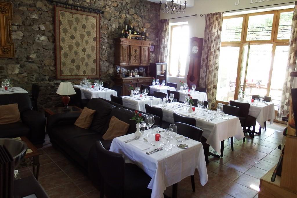 Aux Quatre Saisons Axat Bed and Breakfast Εξωτερικό φωτογραφία